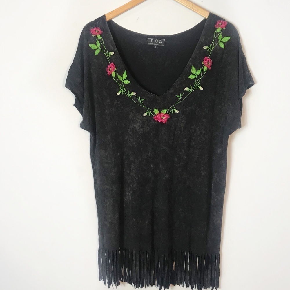 POL Boho Rose Embroidered Distressed Top